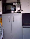 Cab_Microwave.jpg (71859 bytes)